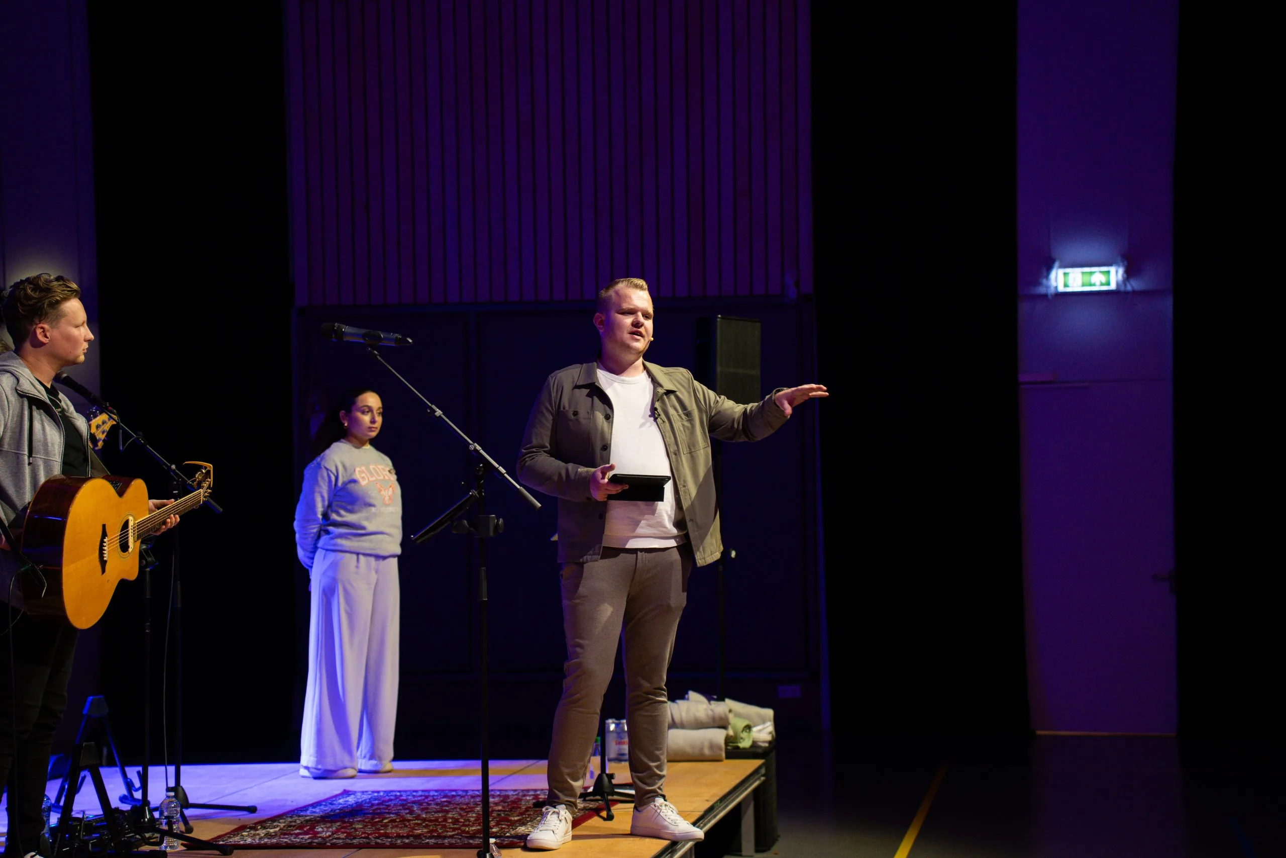 A Radical for Jesus gathering